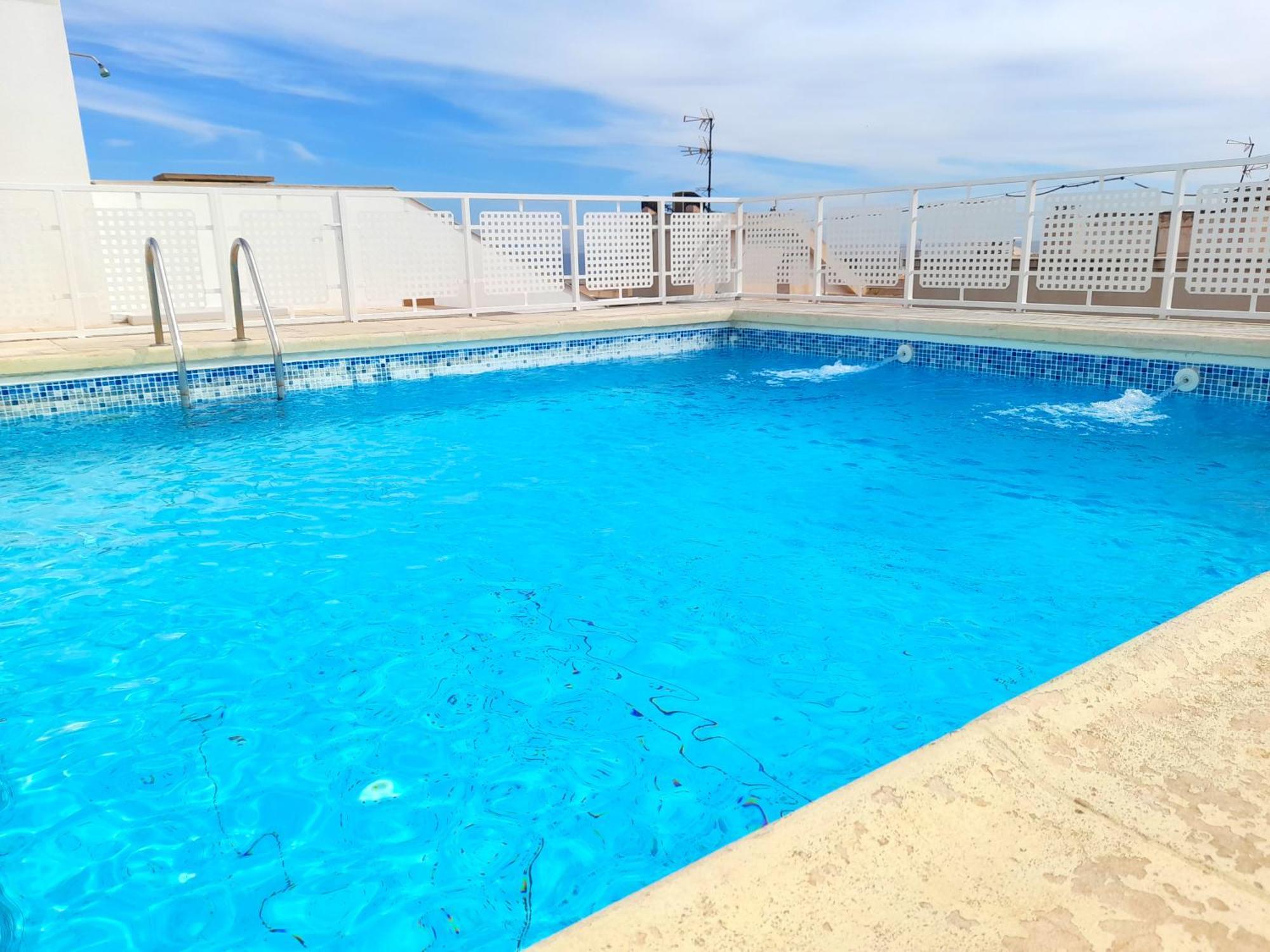 Apartamento Con Piscina Cerca De La Playa 가루차 외부 사진
