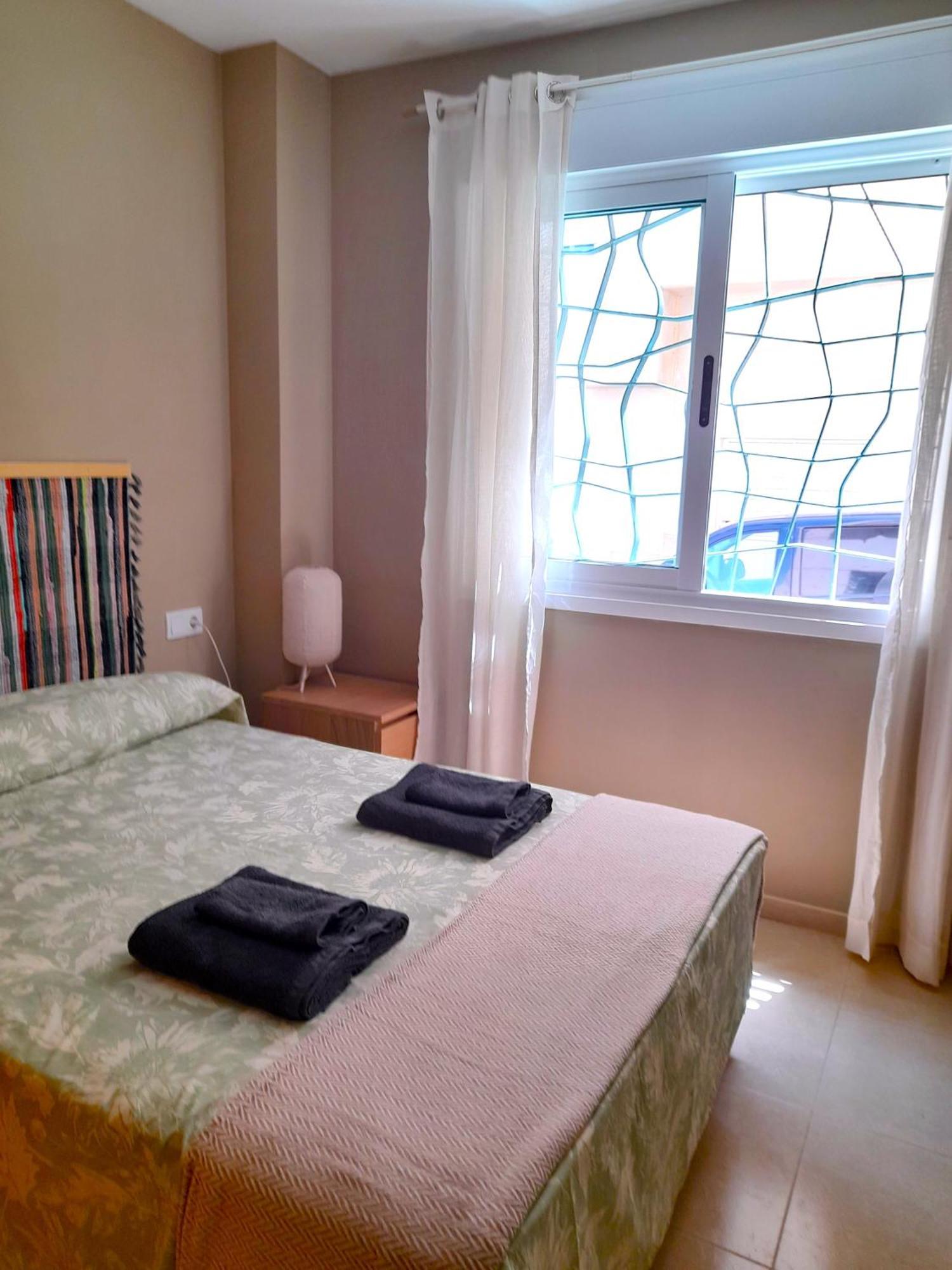 Apartamento Con Piscina Cerca De La Playa 가루차 외부 사진